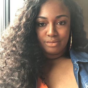 Meet your Posher, Curtisa